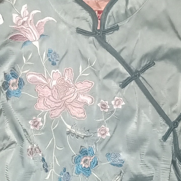 Monsoon Rarity ◇◇◇◇◇ Very vibrant silk color - Picture 3 of 7